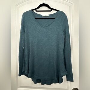 Peruvian Connection Slate Blue Knit V Neck Tunic Long Sleeve Sweater Top size M